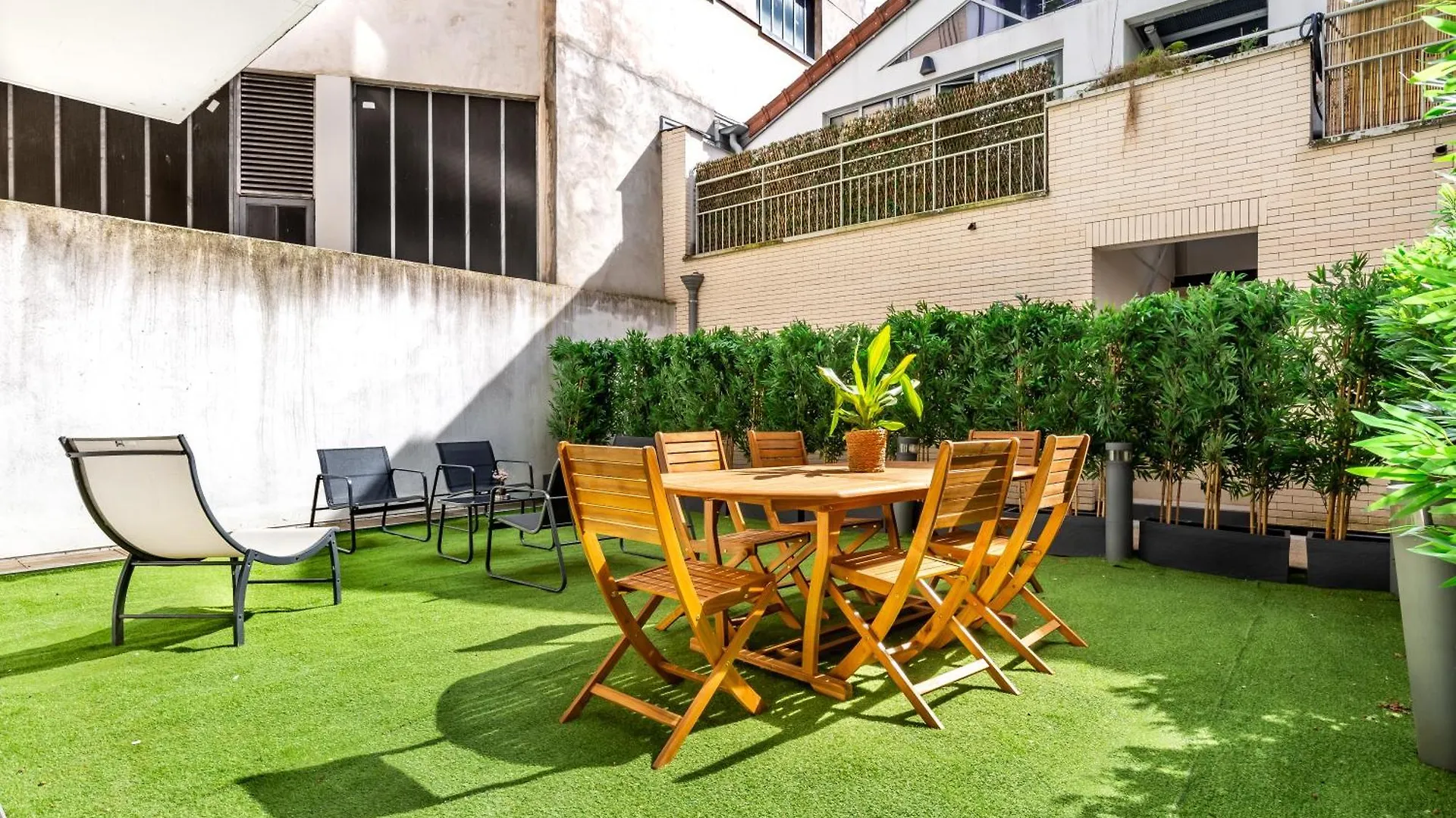 Lavie Maison Jardin A Montmartre Apartment